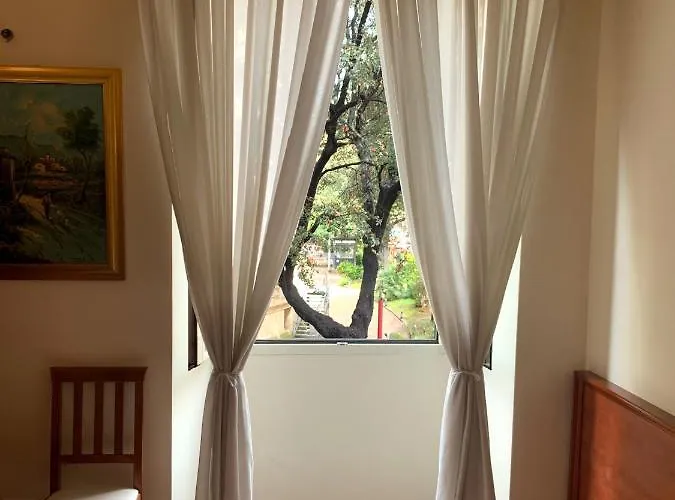 Paramount בית הארחה רומא