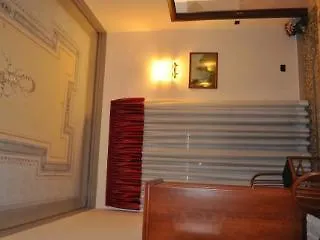 Paramount בית הארחה
